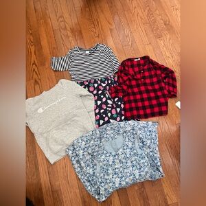4 pieces Girl dress, sweater & blouse